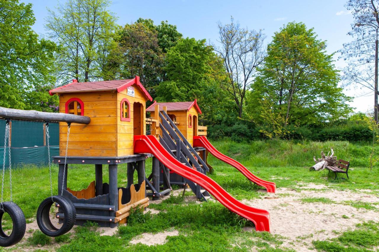 Hostel Montessori Gdansk Ngoại thất bức ảnh